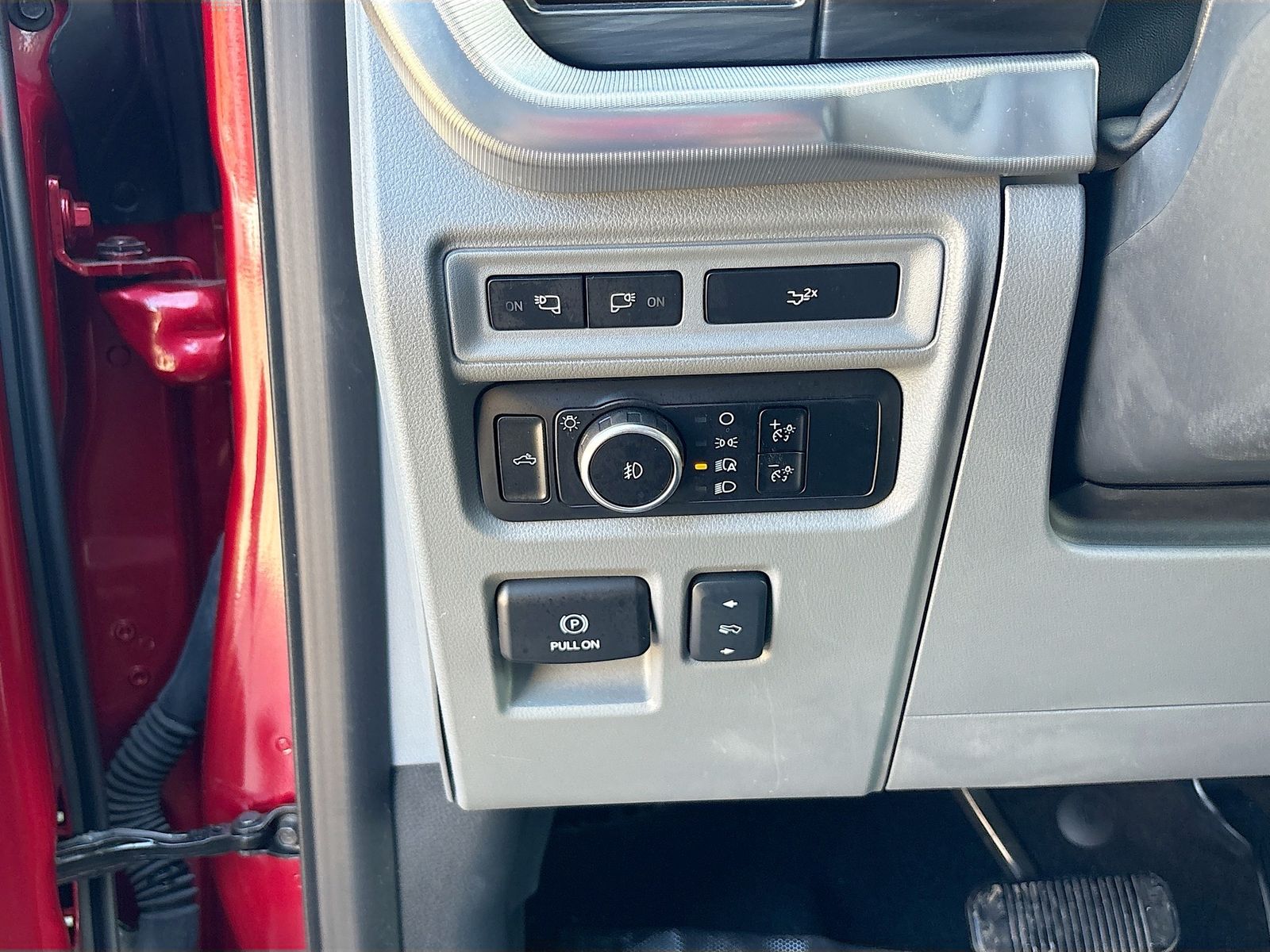 Used 2024 Red Ford Lariat image 10