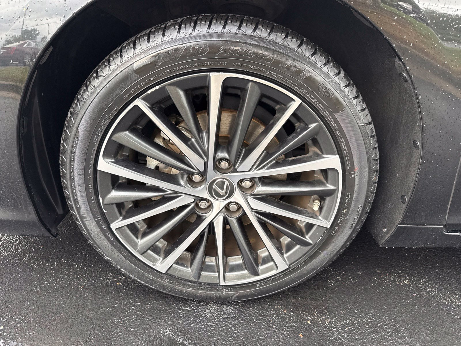Used 2024 Black Lexus 350 image 27