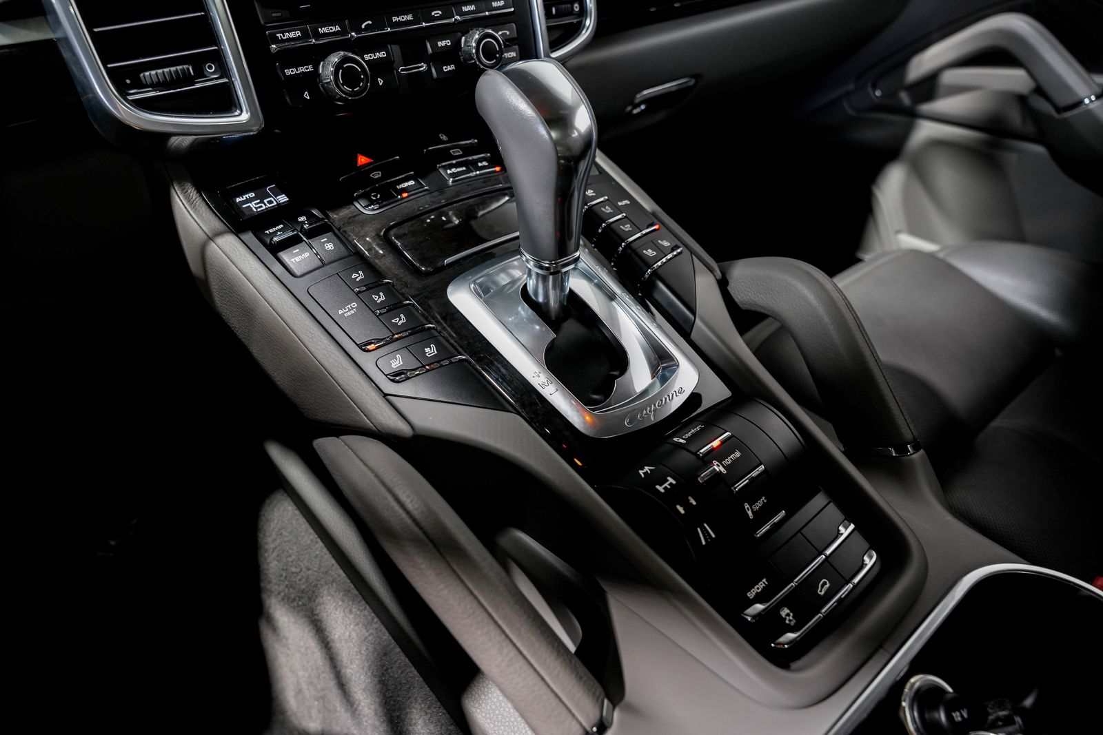 2013 Porsche Cayenne Diesel — photo 14