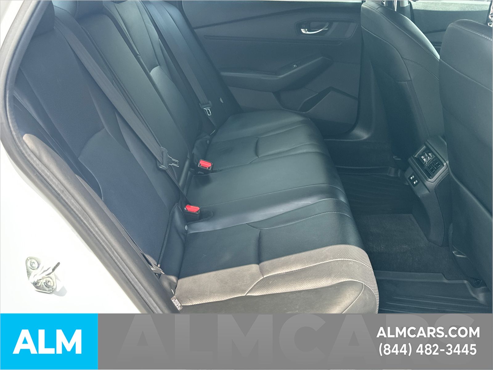 Used 2023 White Honda EX-L image 17