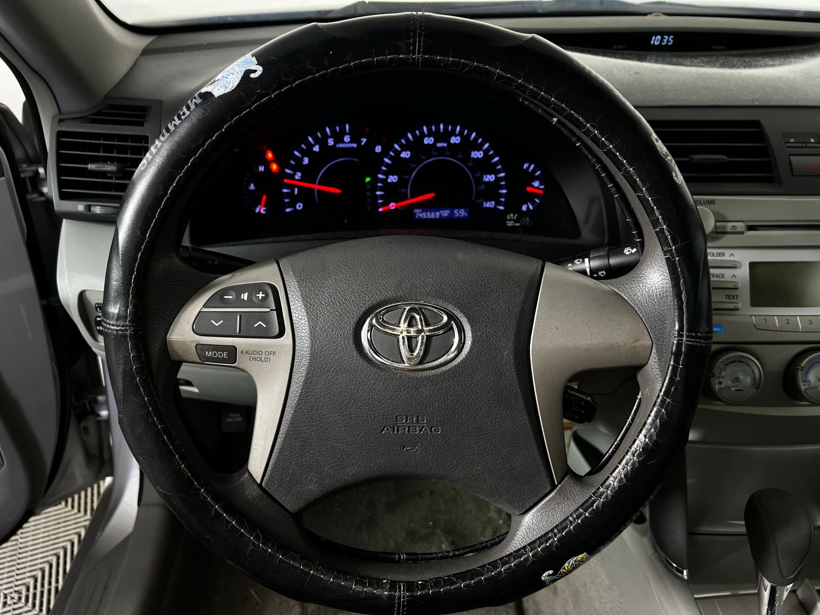 Thumbnail: 2011 Toyota Camry - 9
