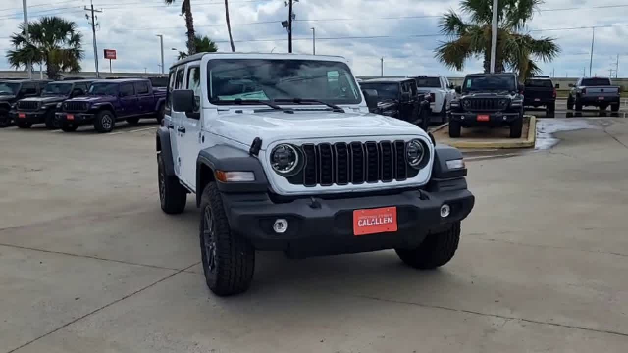 View vehicle photo 2