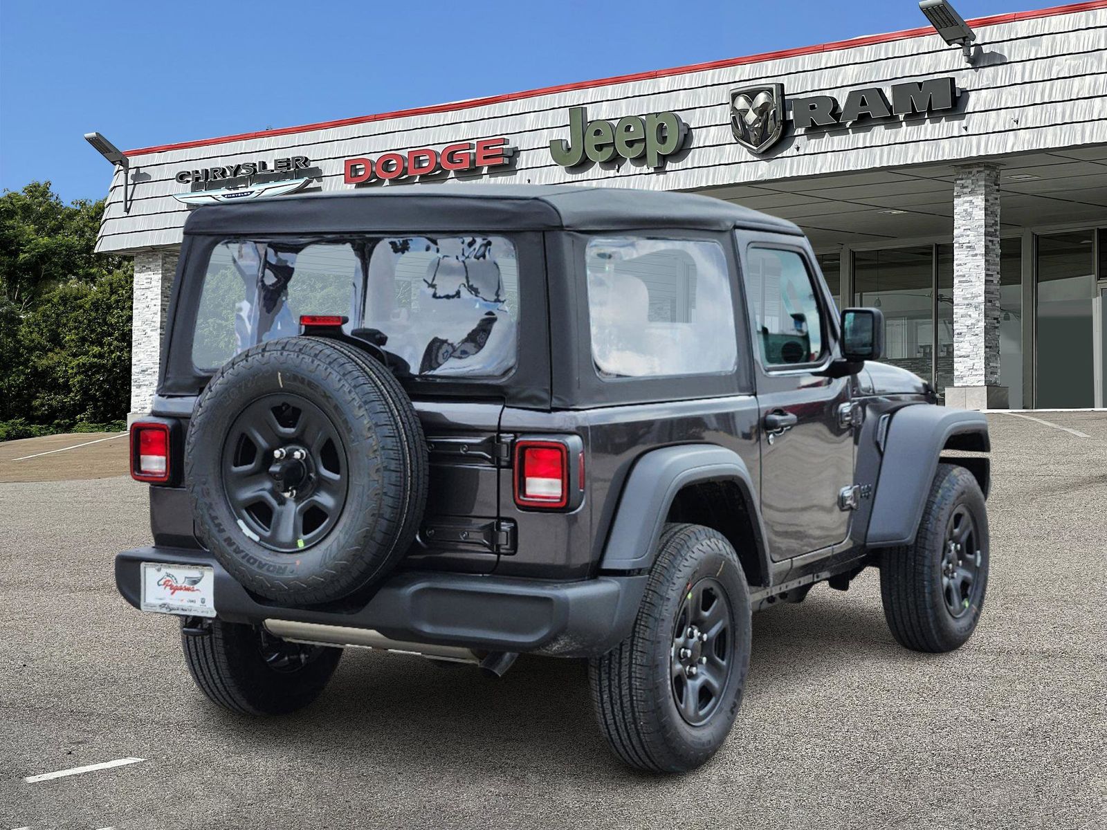 2025 Jeep Wrangler Sport 5