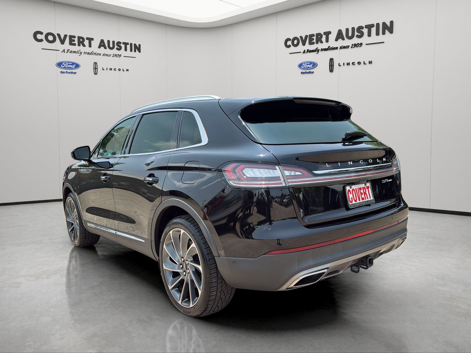 Used Car 2020 Lincoln Nautilus  Reserve For Sale Under $30,000 In Austin, Texas