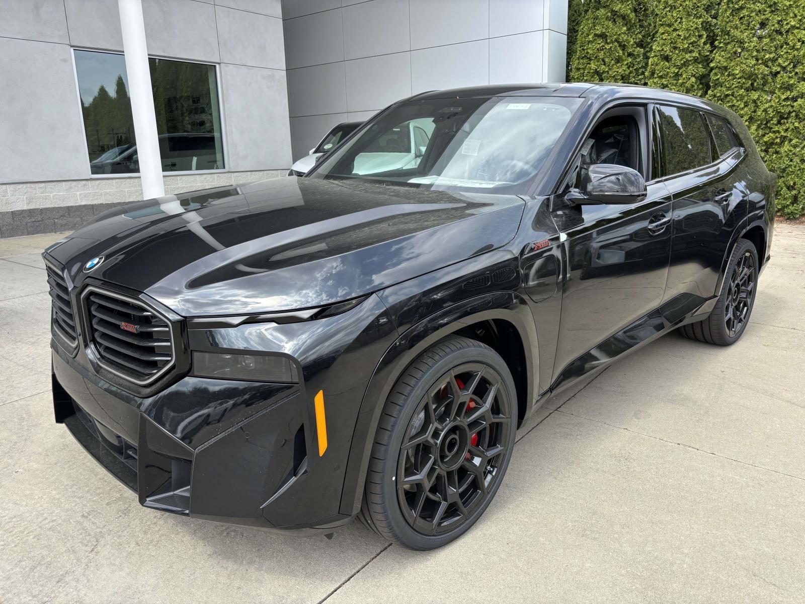Black Sapphire Metallic 2026 BMW XM Label AWD SUV / Crossover All-Wheel Drive 8-Speed Automatic