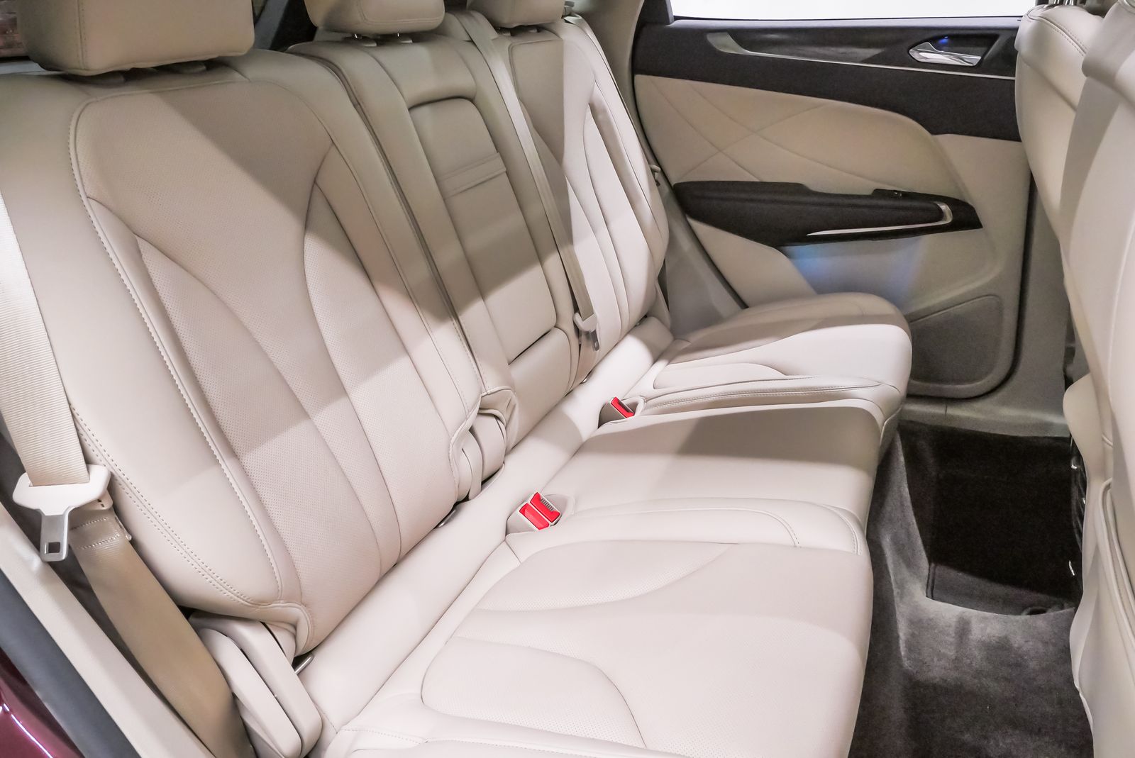 2018 Lincoln MKC Reserve Red at Genesis of Spring