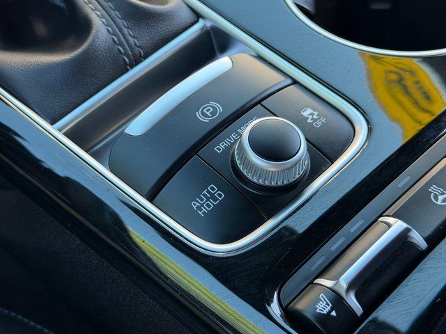 Used 2023 Ceramic White Kia GT-Line image 29