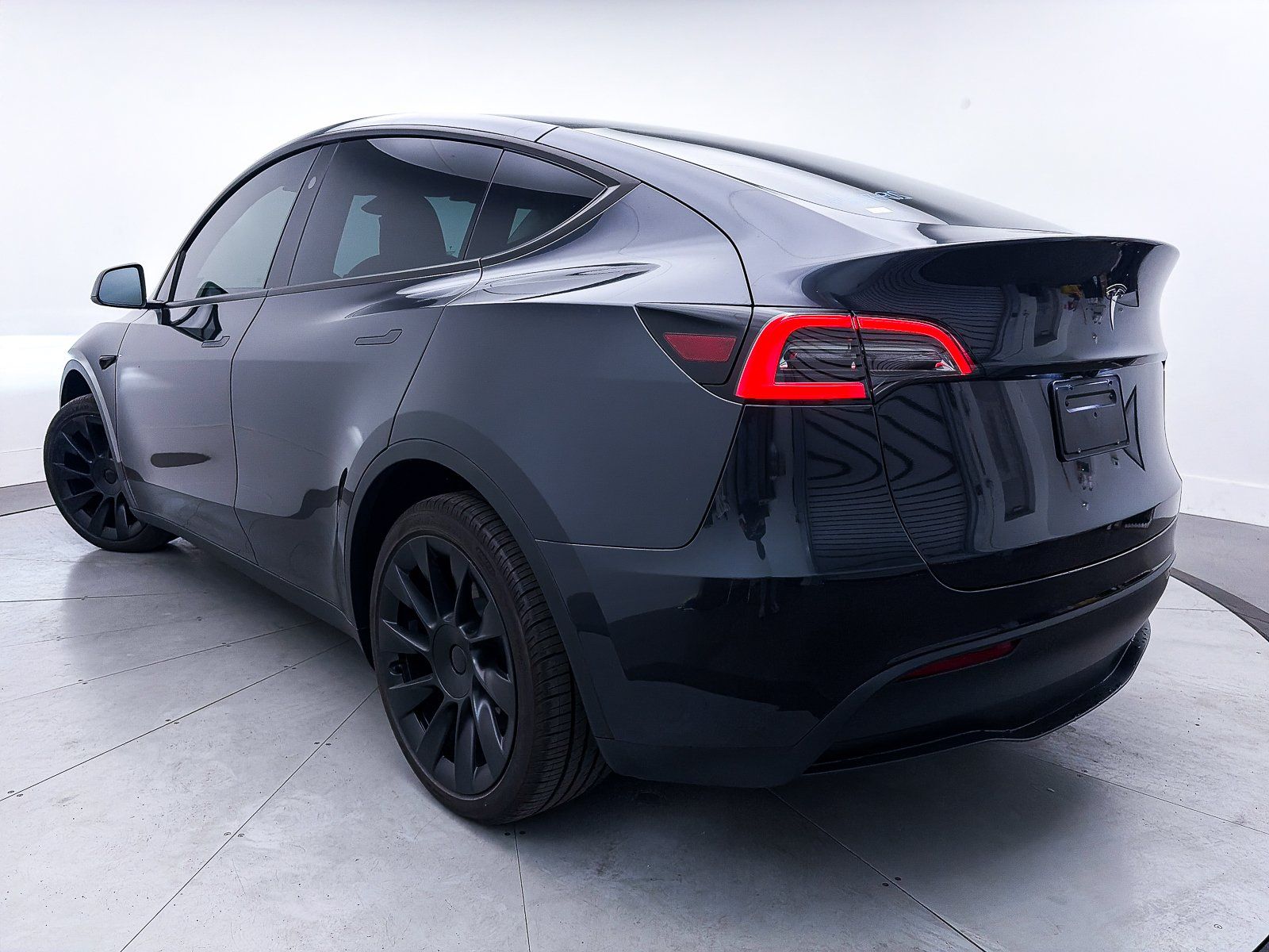 Used 2024 Tesla Model Y Long Range with VIN 7SAYGDED6RF153758 for sale in Scottsdale, AZ