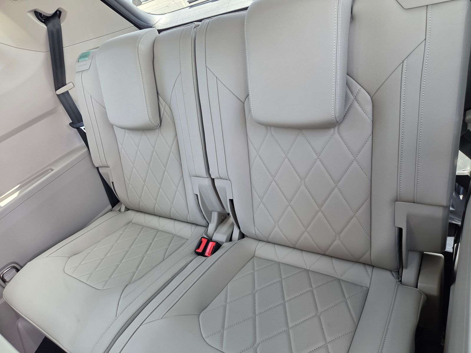 new 2026 Volkswagen Atlas car, priced at $54,722