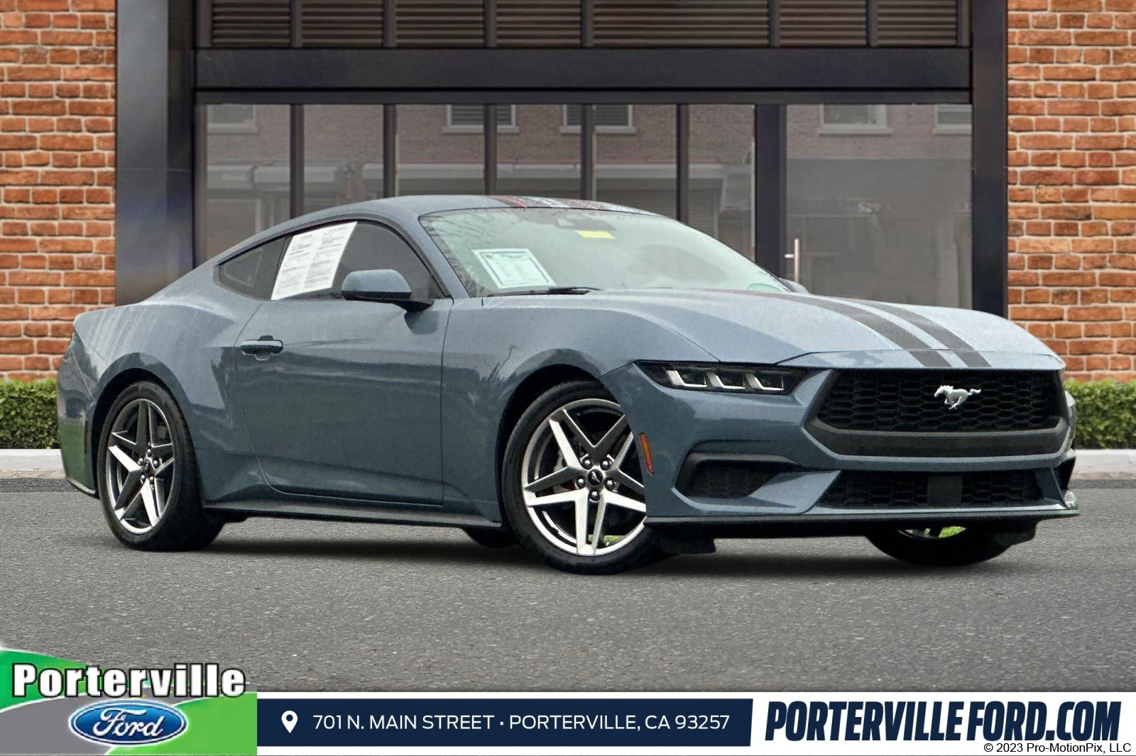 2024 Ford Mustang EcoBoost Fastback RWD