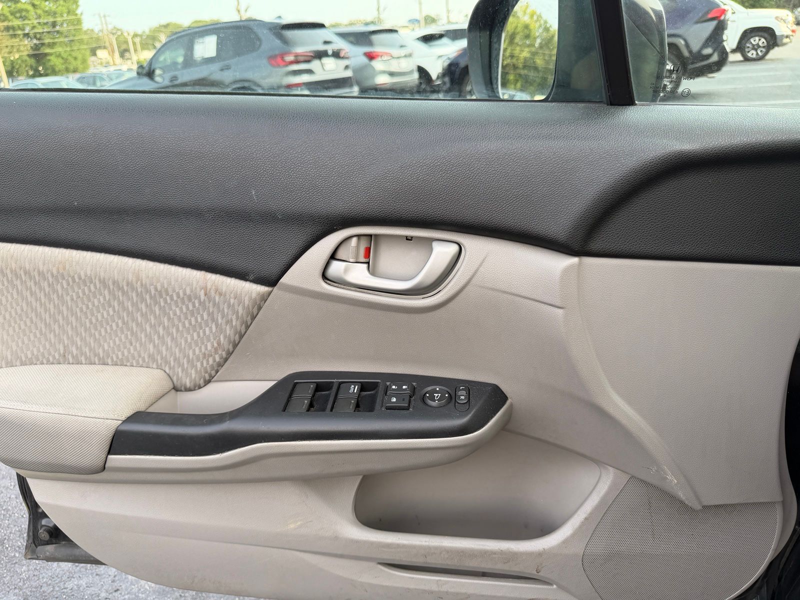 Used 2014 Black Honda LX image 23