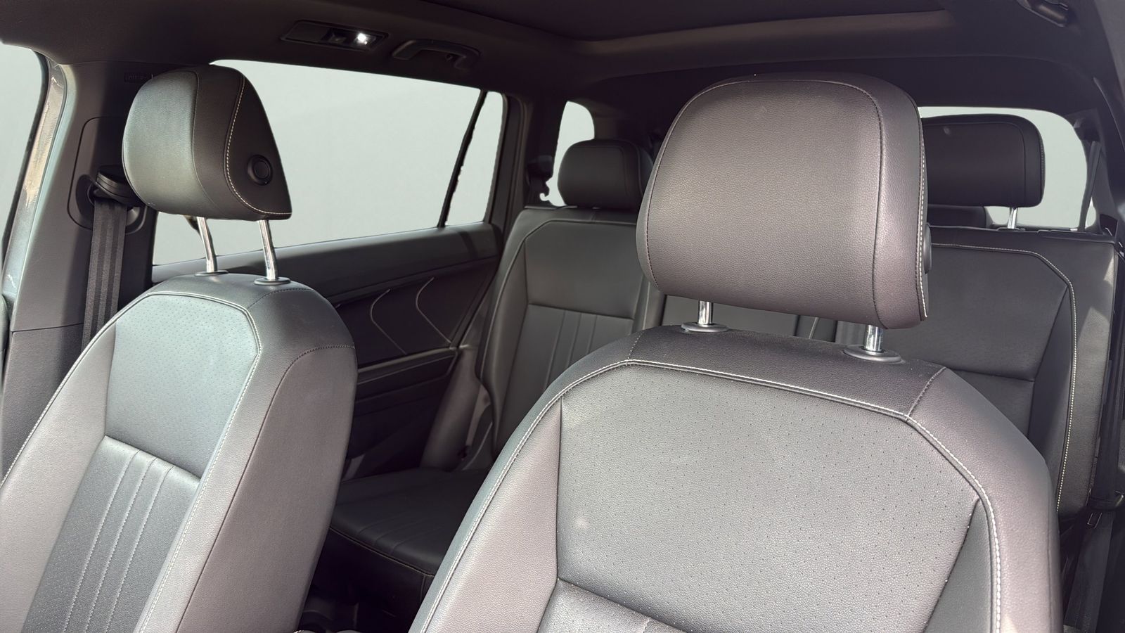 Used Car 2023 Volkswagen Tiguan  2.0t Se R-line Black For Sale Under $25,000 In Austin, Texas