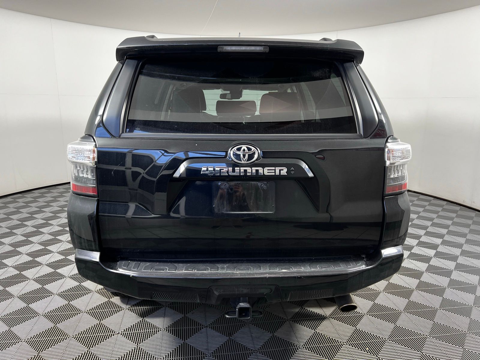 2023 Toyota 4Runner SR5 6