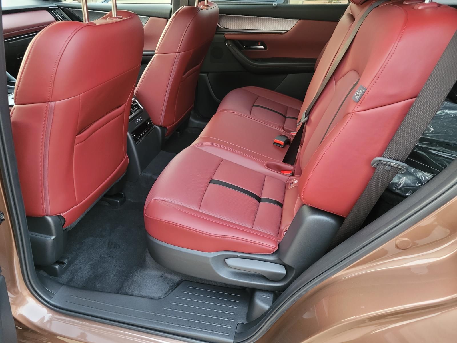 new 2026 Mazda CX-70 car, priced at $48,716