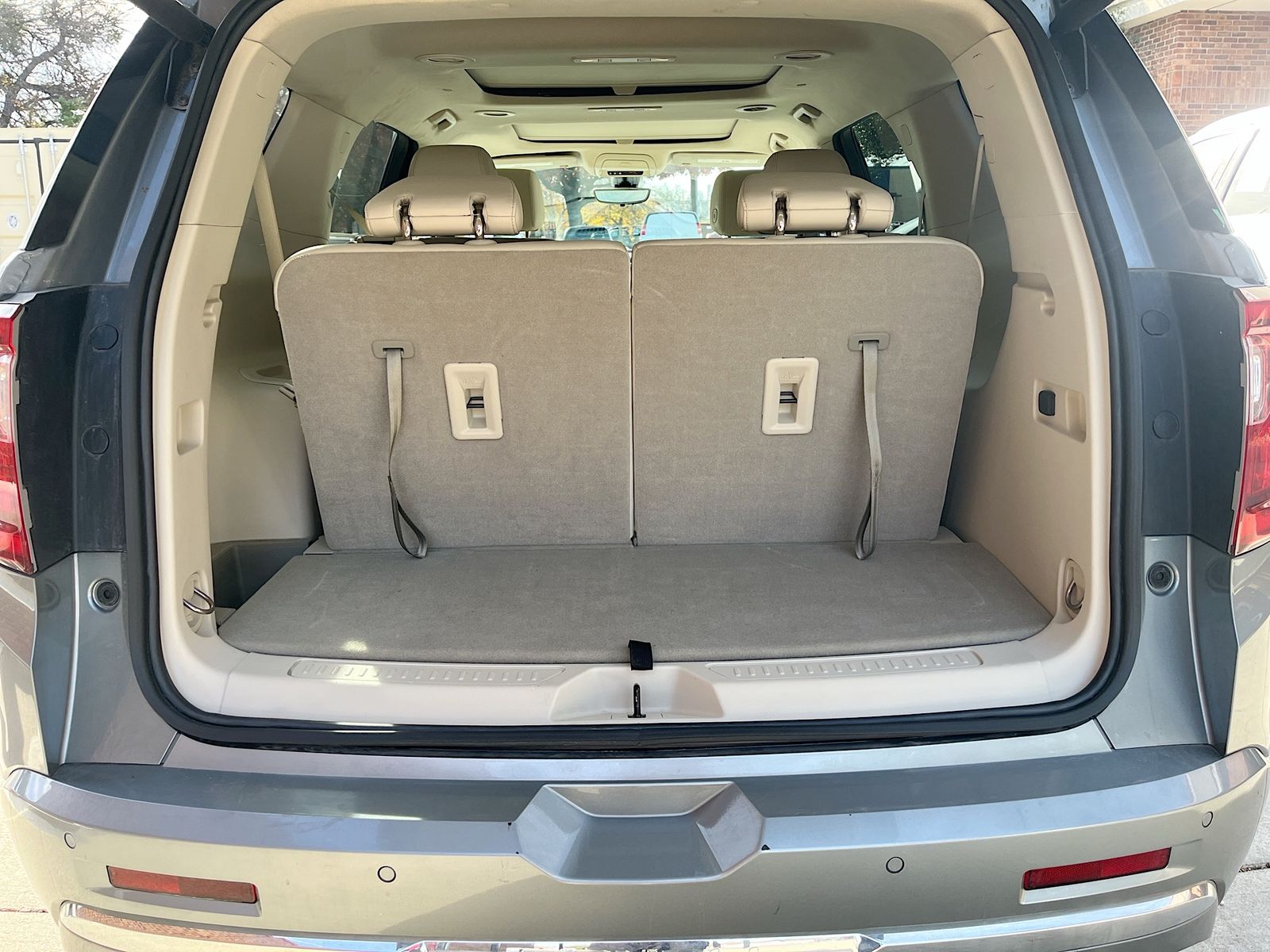 2023 GMC Acadia Denali - Photo 28