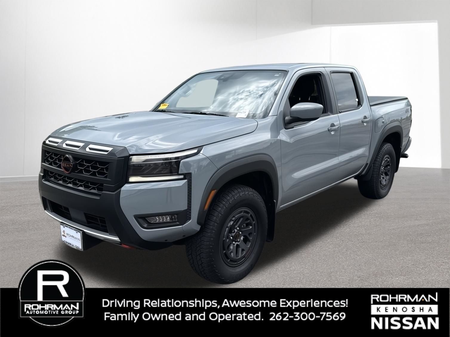 Boulder Gray Pearl 2025 Nissan Frontier Pickup Truck Four-Wheel Drive 9-Speed Automatic Overdrive