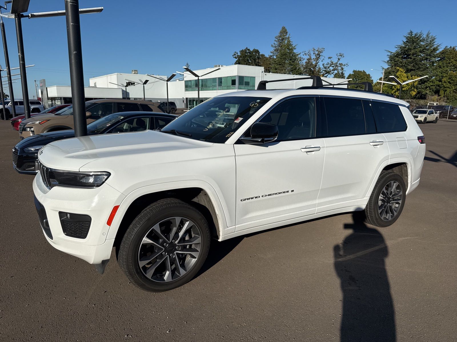 used 2023 Jeep Grand Cherokee L car, priced at $35,998