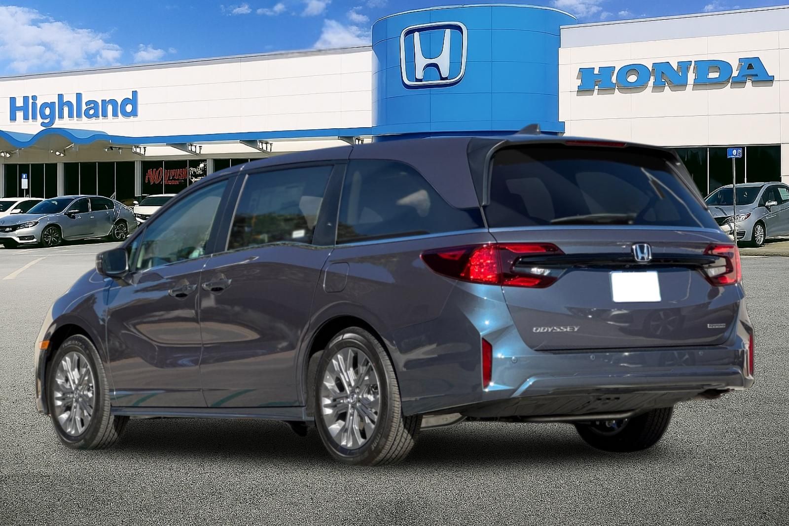 New 2026 Gray Honda Touring image 3