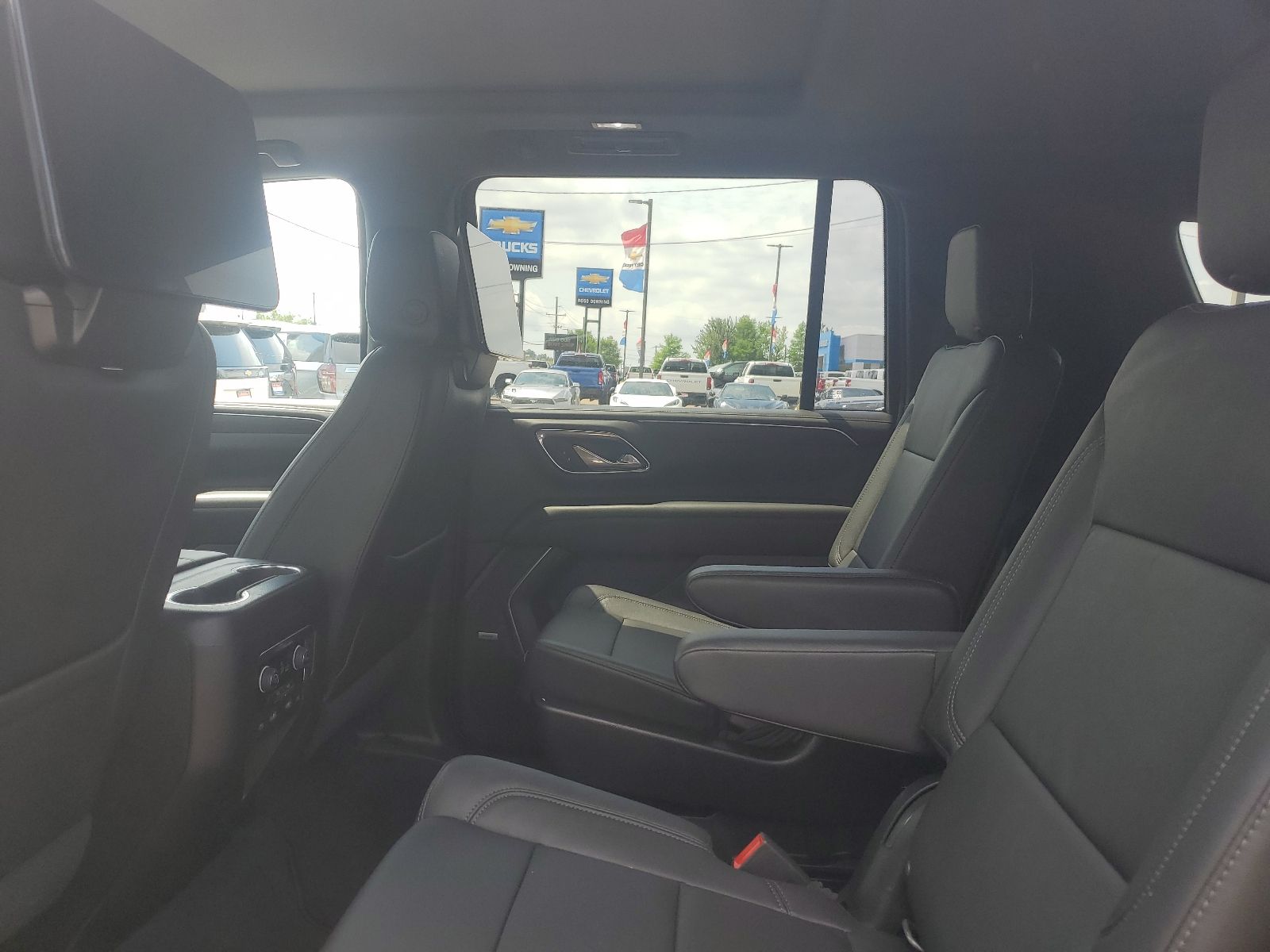 2021 Chevrolet Suburban Z71 Gray at Ross Downing Buick GMC