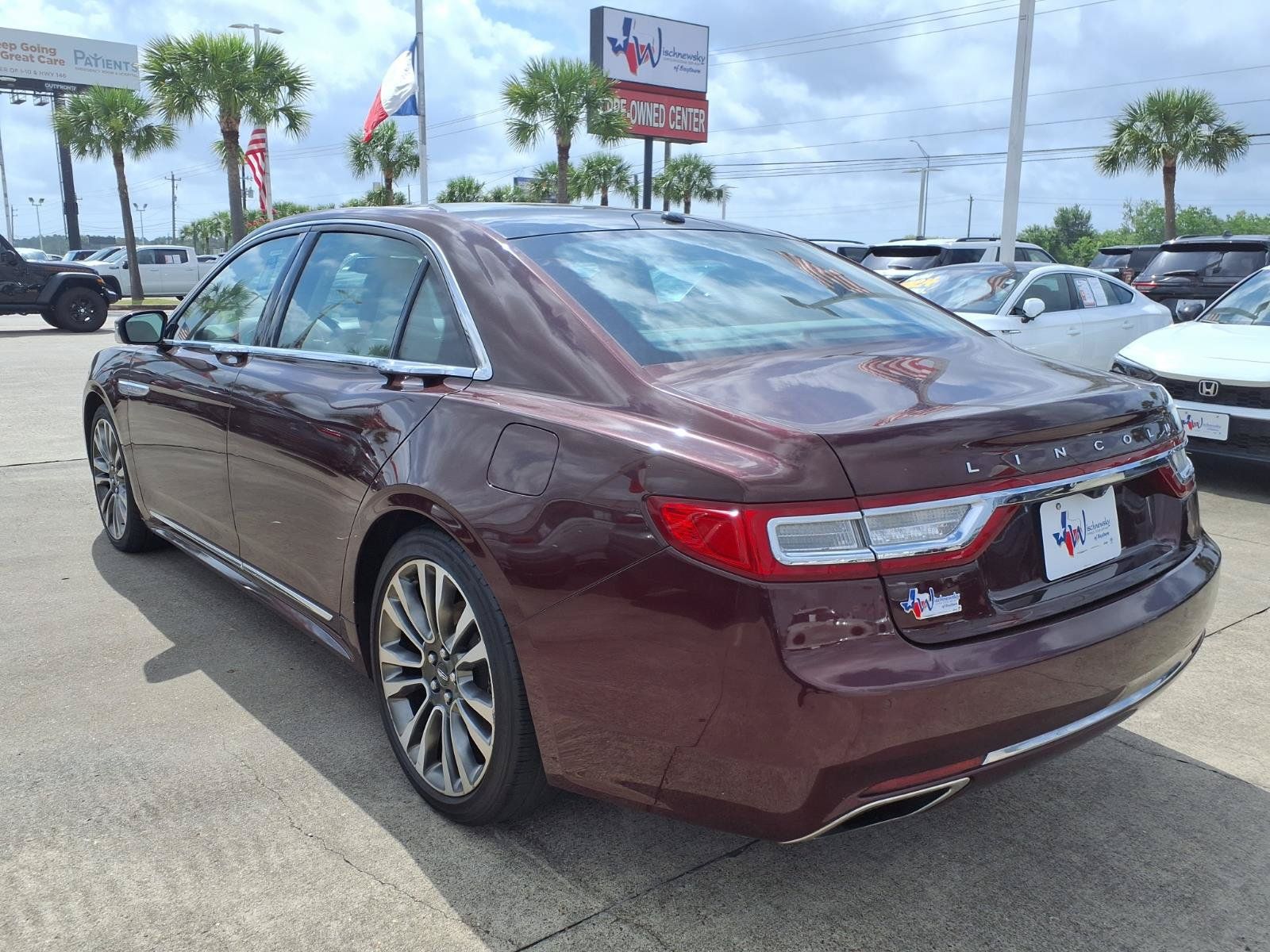 2017 Lincoln Continental Reserve - 7