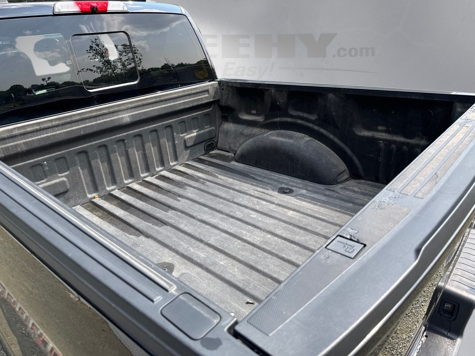 Certified Used 2022 Agate Black Metallic Ford Lariat image 24