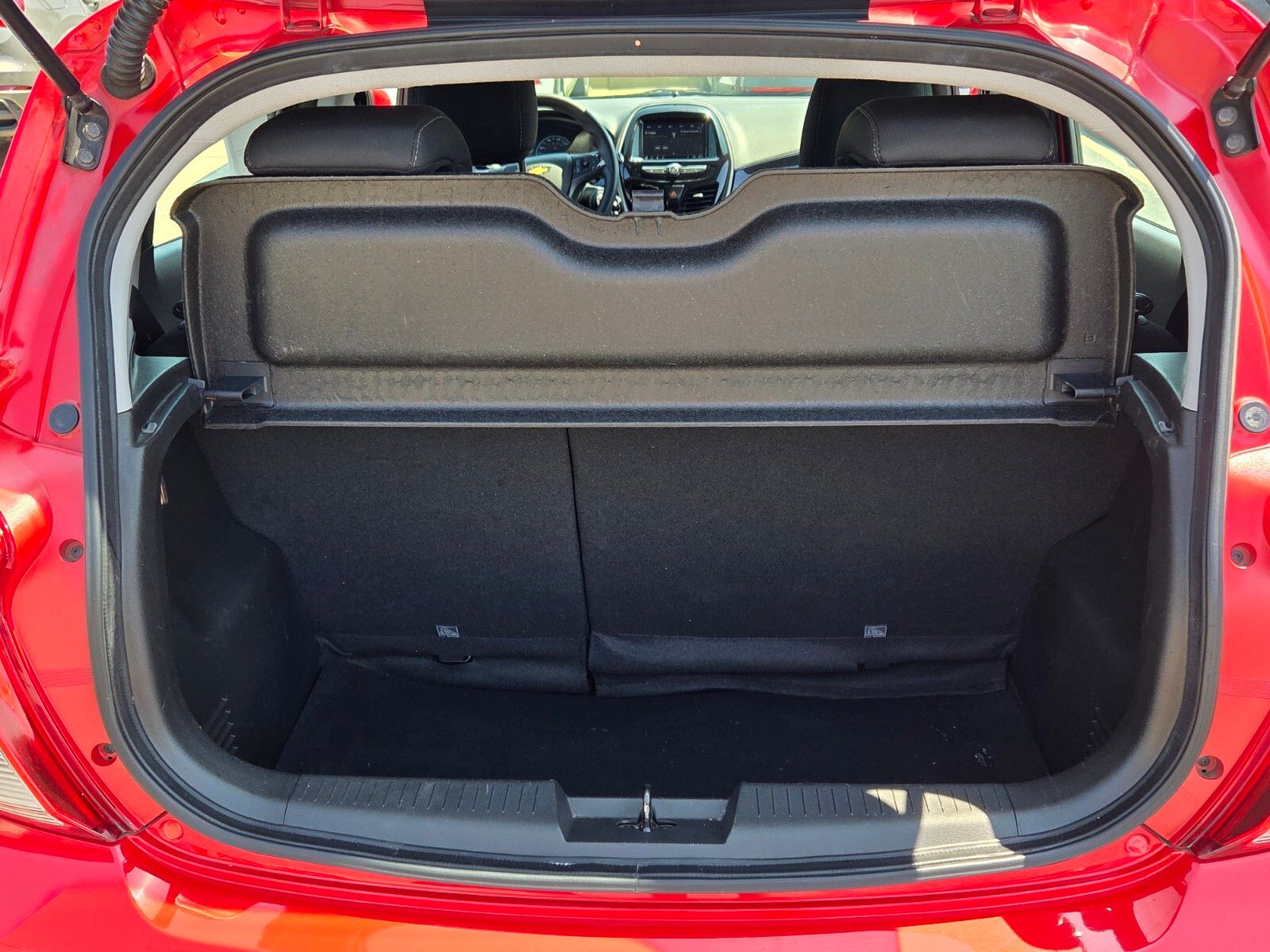 Used 2019 Red Chevrolet 1LT image 13