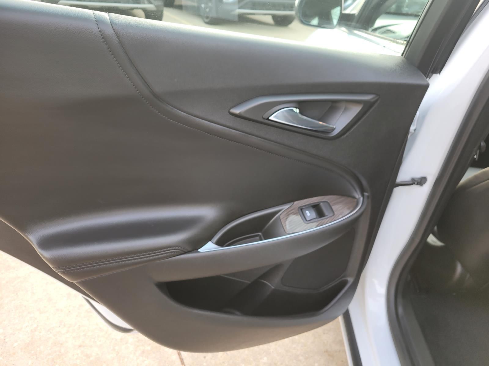 used 2018 Chevrolet Malibu car, priced at $16,900