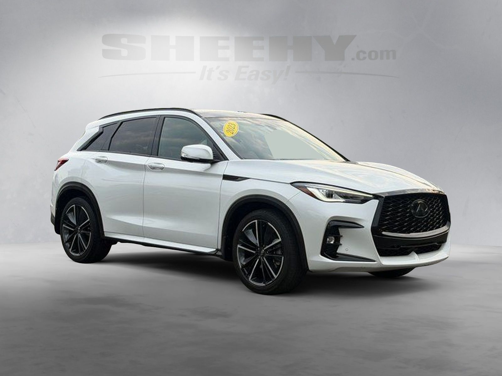 Used 2023 Radiant White INFINITI SPORT image 2