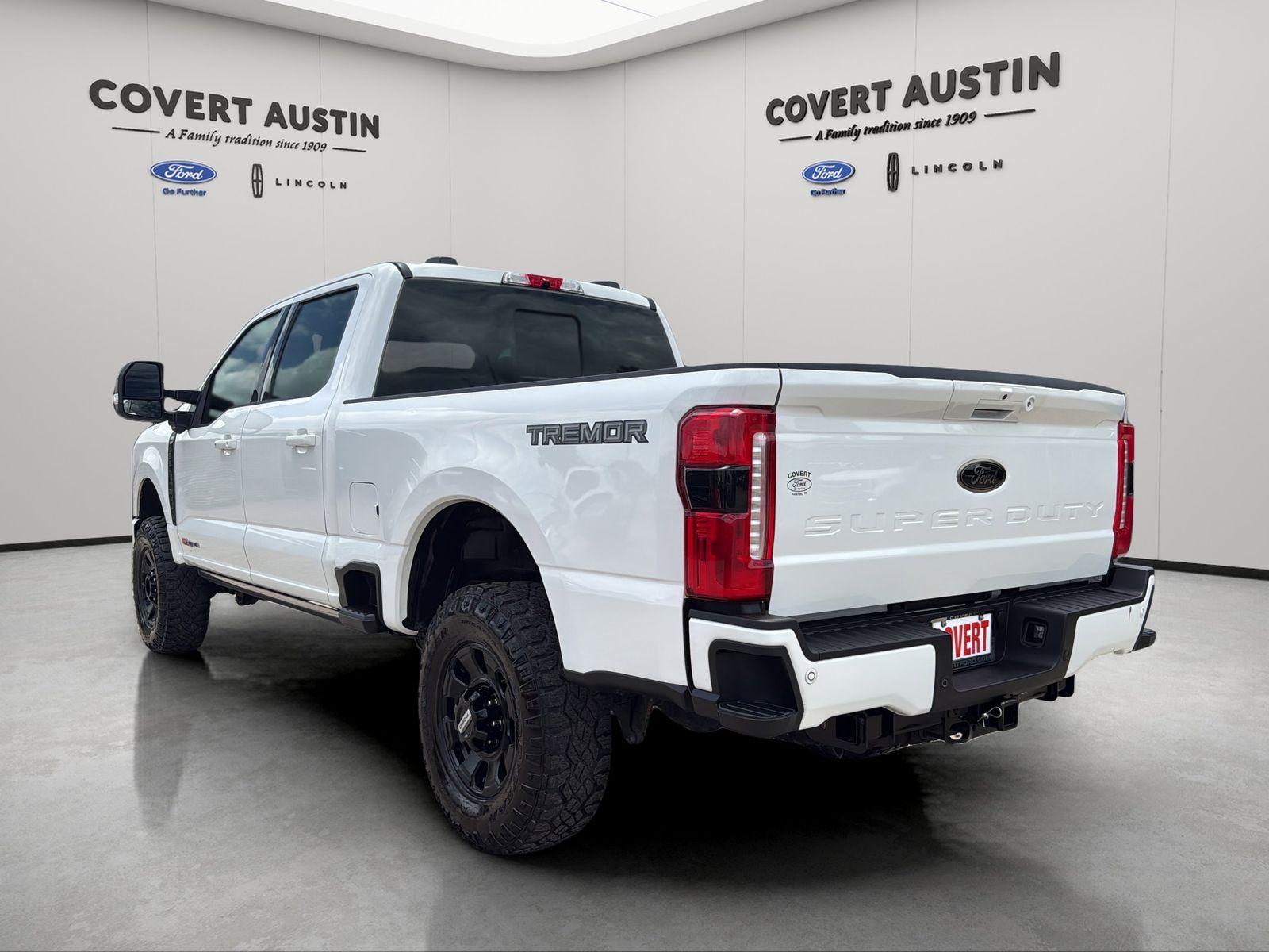 Used Car 2025 Ford F-250sd  Lariat For Sale Under $80,000 In Austin, Texas