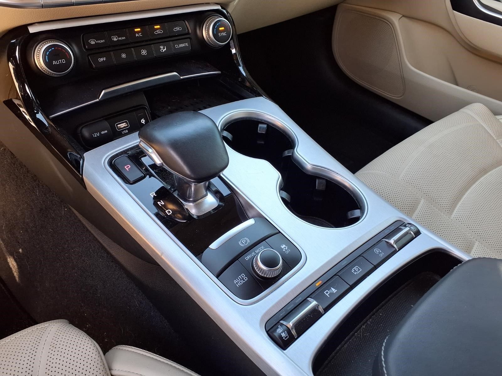 2022 Kia Stinger GT2 Green at AutoSavvy Houston Southwest