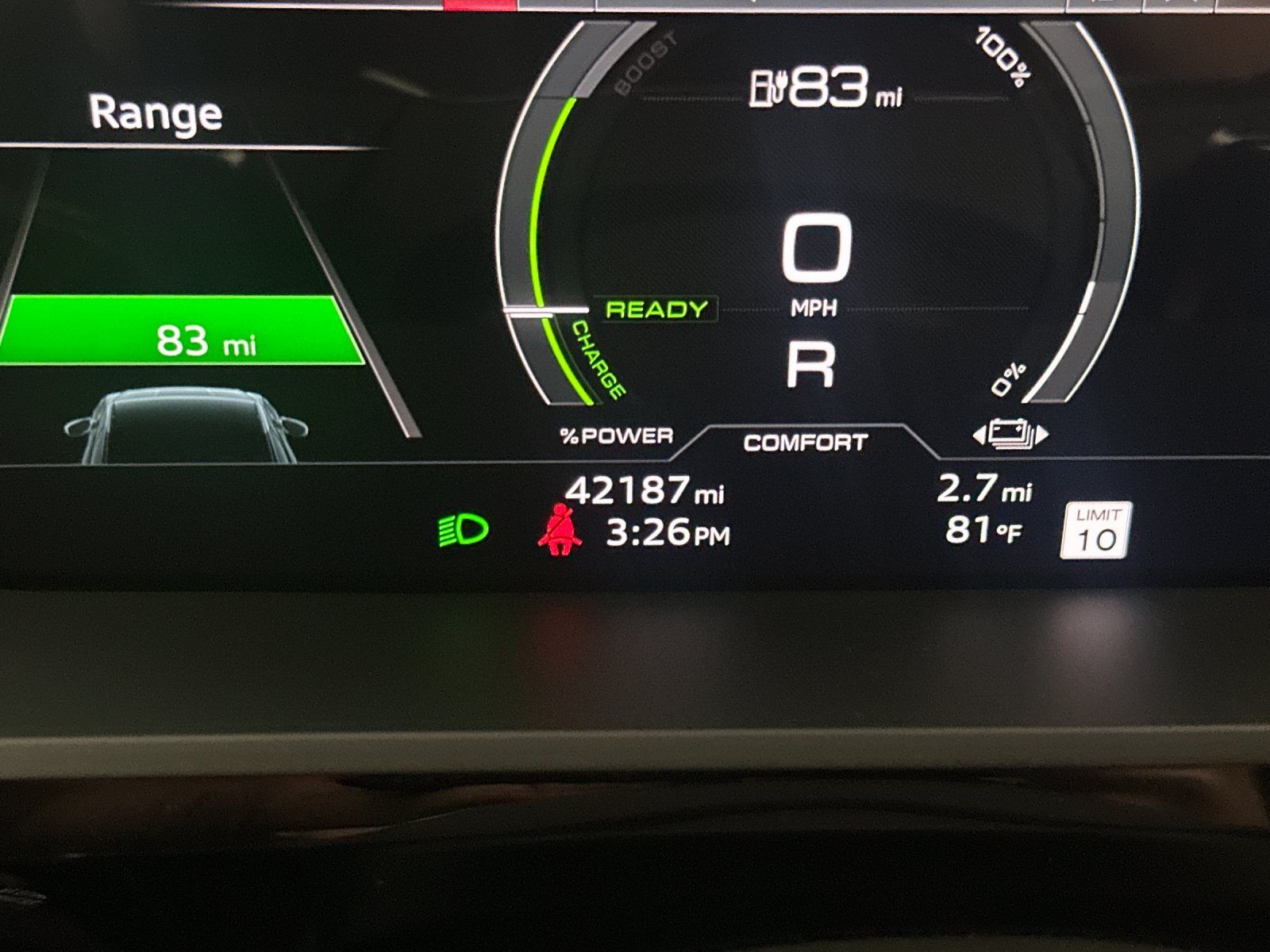 2024 Audi Q8 e-tron Premium Plus — foto completa 26 de 27