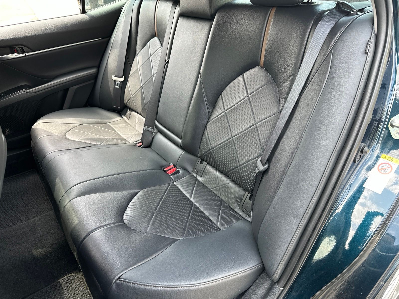 Used 2019 Blue Toyota XLE image 7