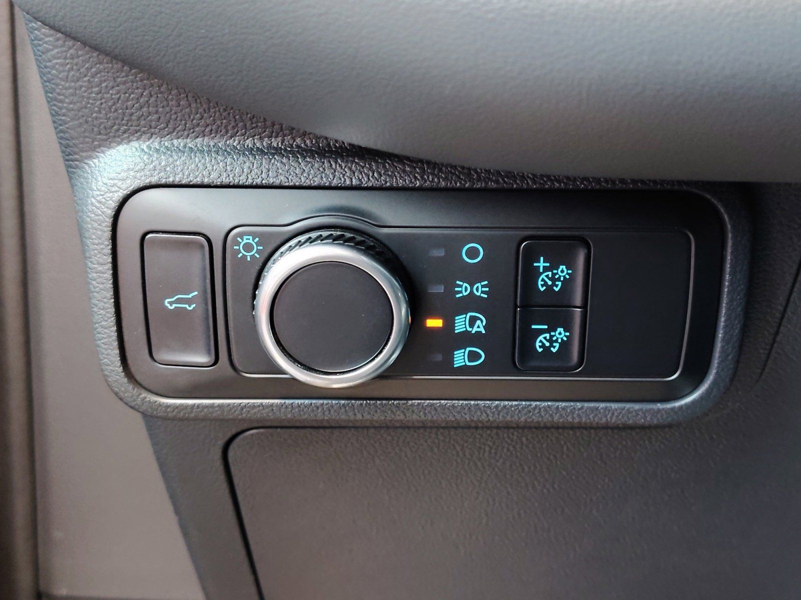 Used Car 2025 Ford Explorer  Active For Sale Under $35,000 In San Antonio, Texas