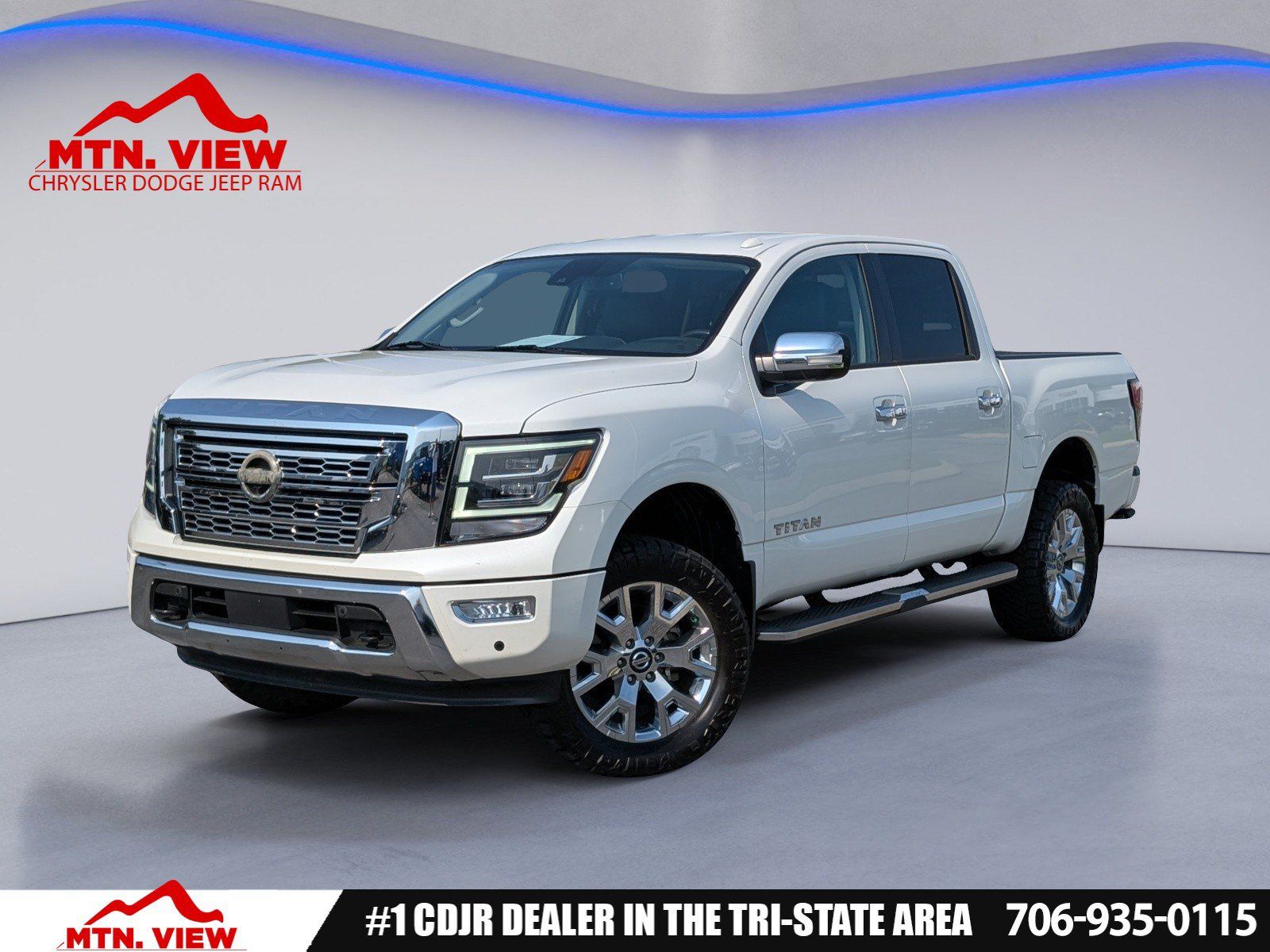 Pearl White Metallic 2021 Nissan Titan Pickup Truck Four-Wheel Drive 9-Speed Automatic