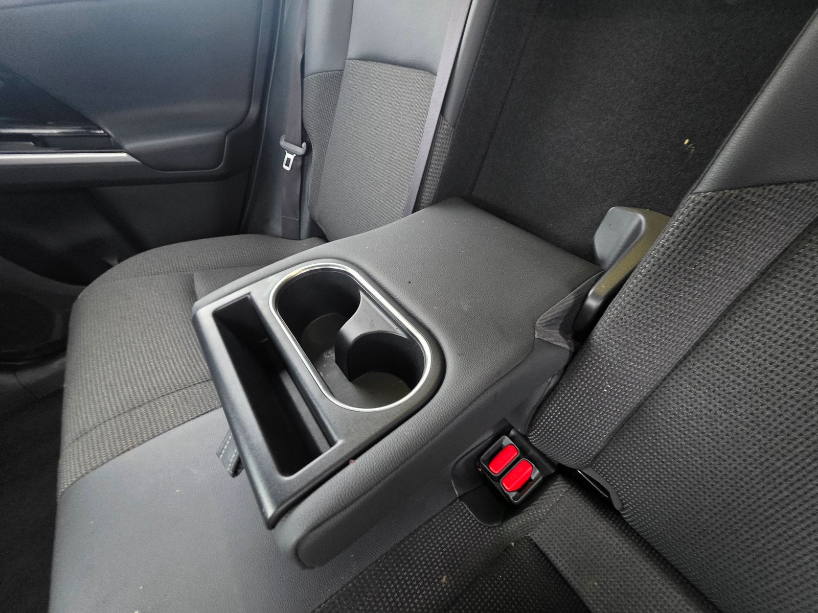 Used 2025 Silver Toyota XLE image 17
