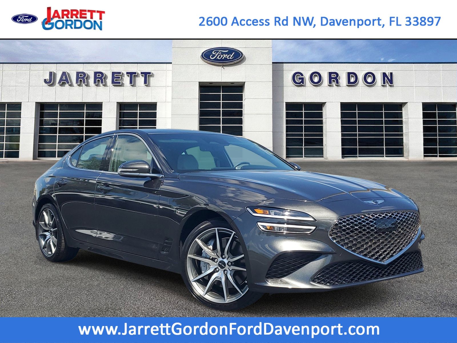 Makalu Gray 2025 Genesis G70 2.5T Standard RWD Sedan Rear-Wheel Drive 8-Speed Automatic
