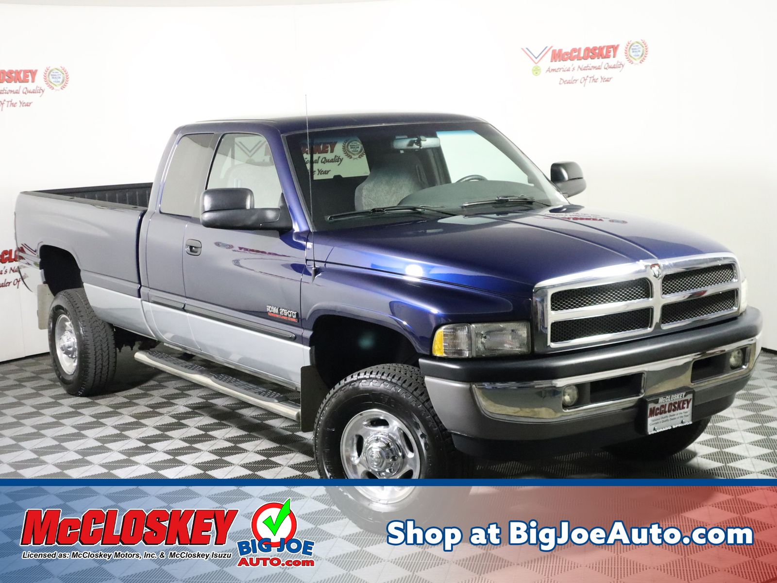 Blue 2001 Dodge RAM 2500 SLT Quad Cab 4WD Pickup Truck Four-Wheel Drive 6-Speed Manual