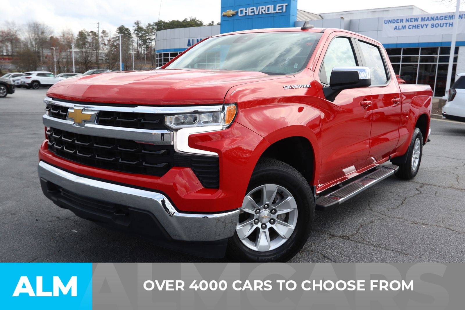 Used 2023 Chevrolet Silverado 1500 LT with VIN 1GCUDDED8PZ324313 for sale in Union City, GA