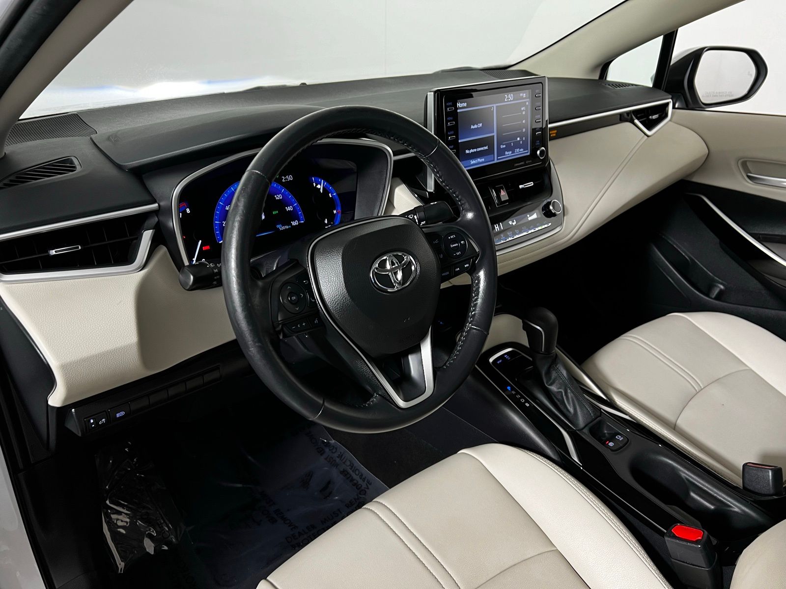 2022 Toyota Corolla XLE 4