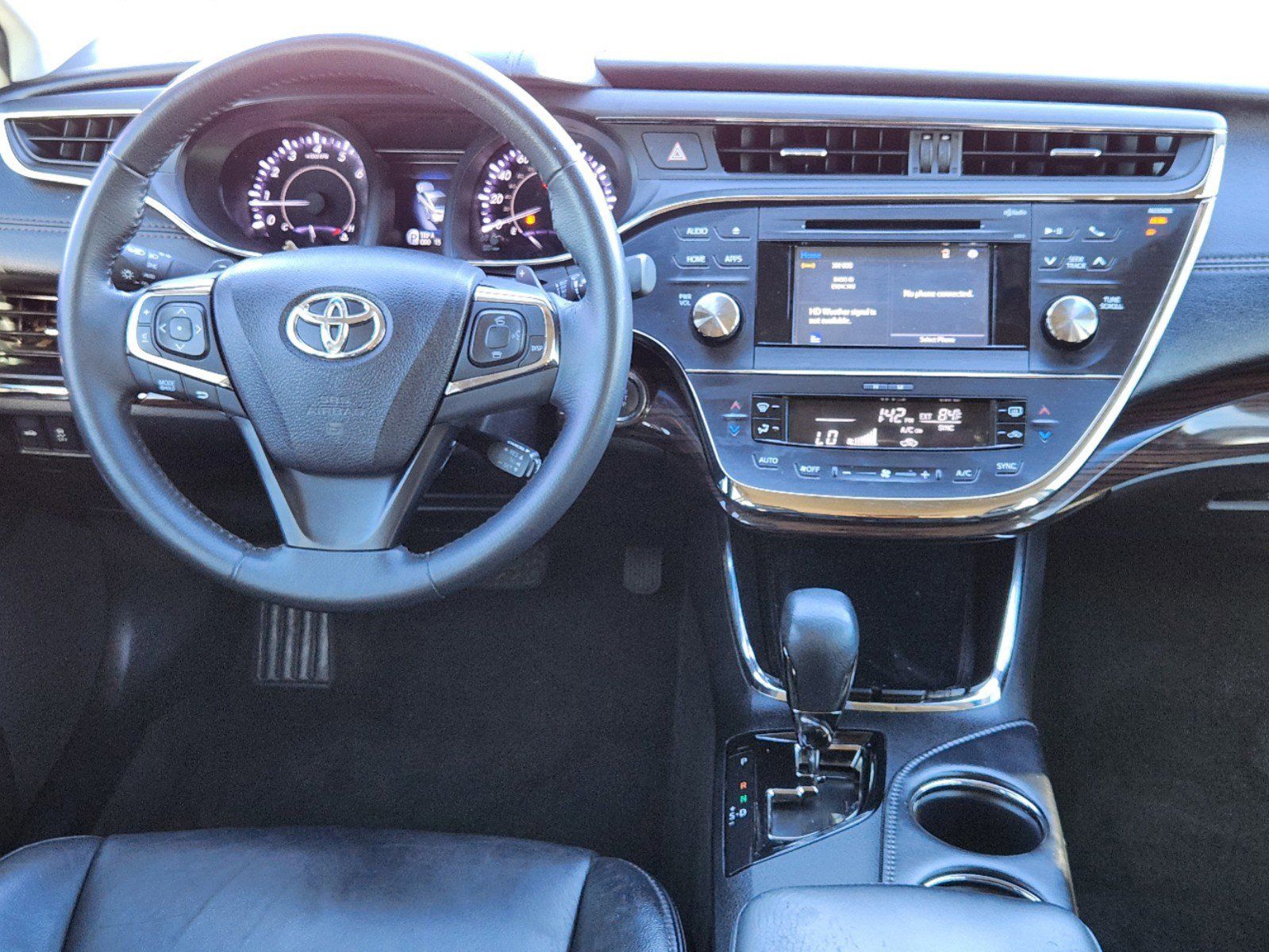 2015 Toyota Avalon XLE 31