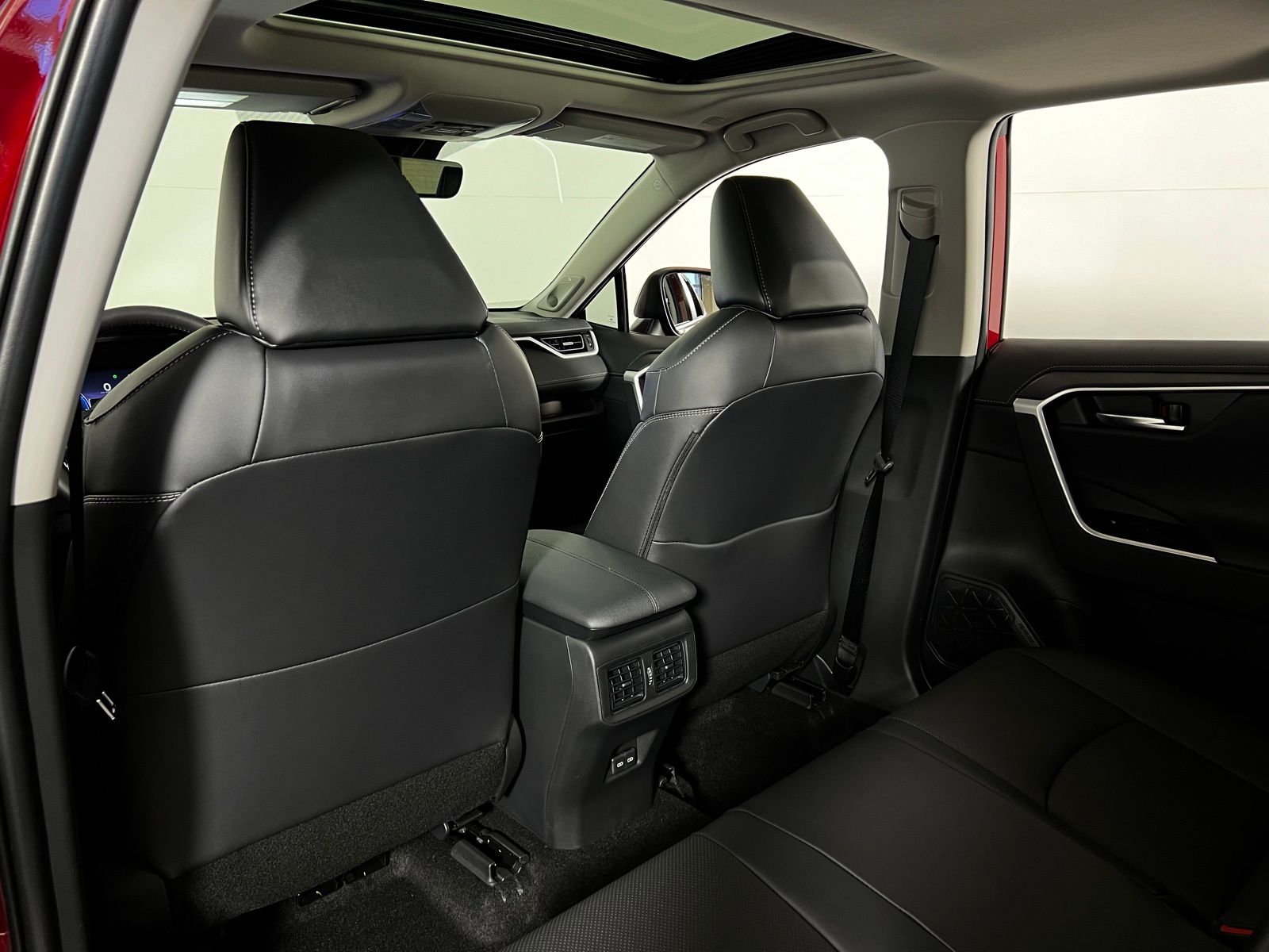 2025 Toyota RAV4 Limited 20