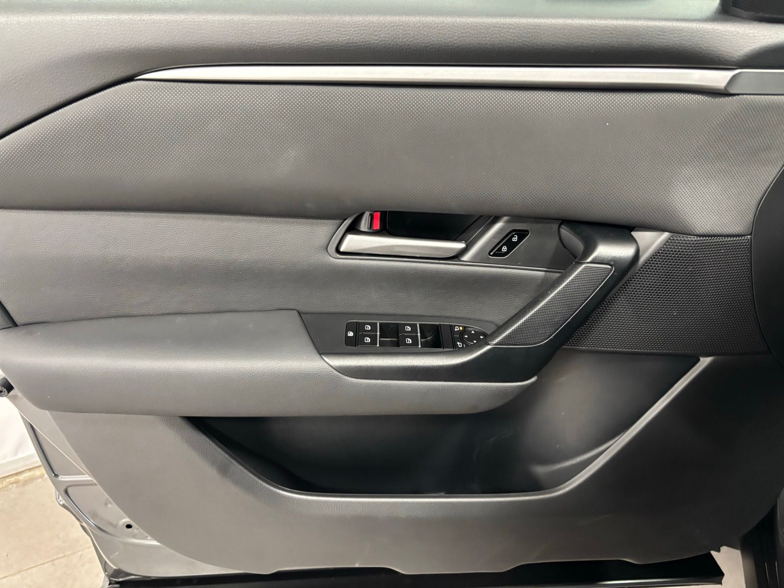 Used Car 2025 Mazda Cx-50 Hybrid  Utility Preferred All Wheel Drive For Sale Under $30,000 In Austin, Texas