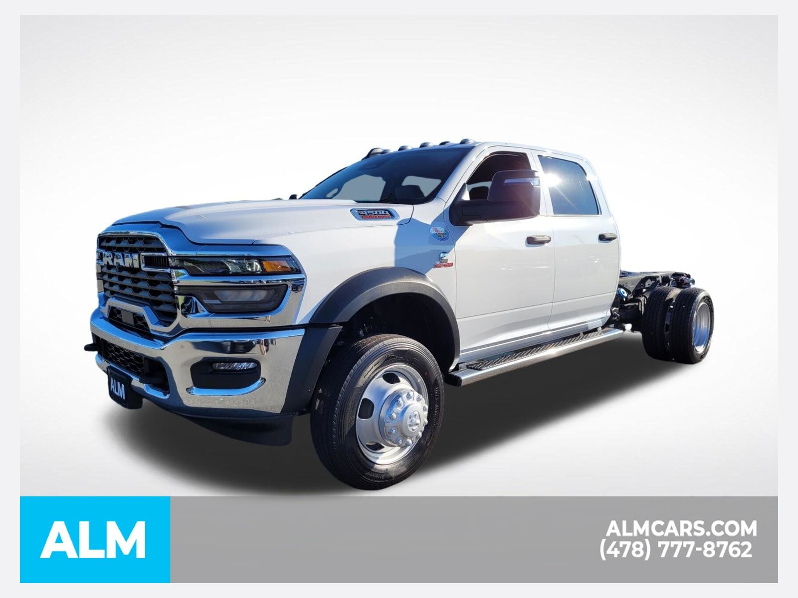 2025 RAM 4500 Tradesman 4X4 Crew Cab DRW 173" WB's photo