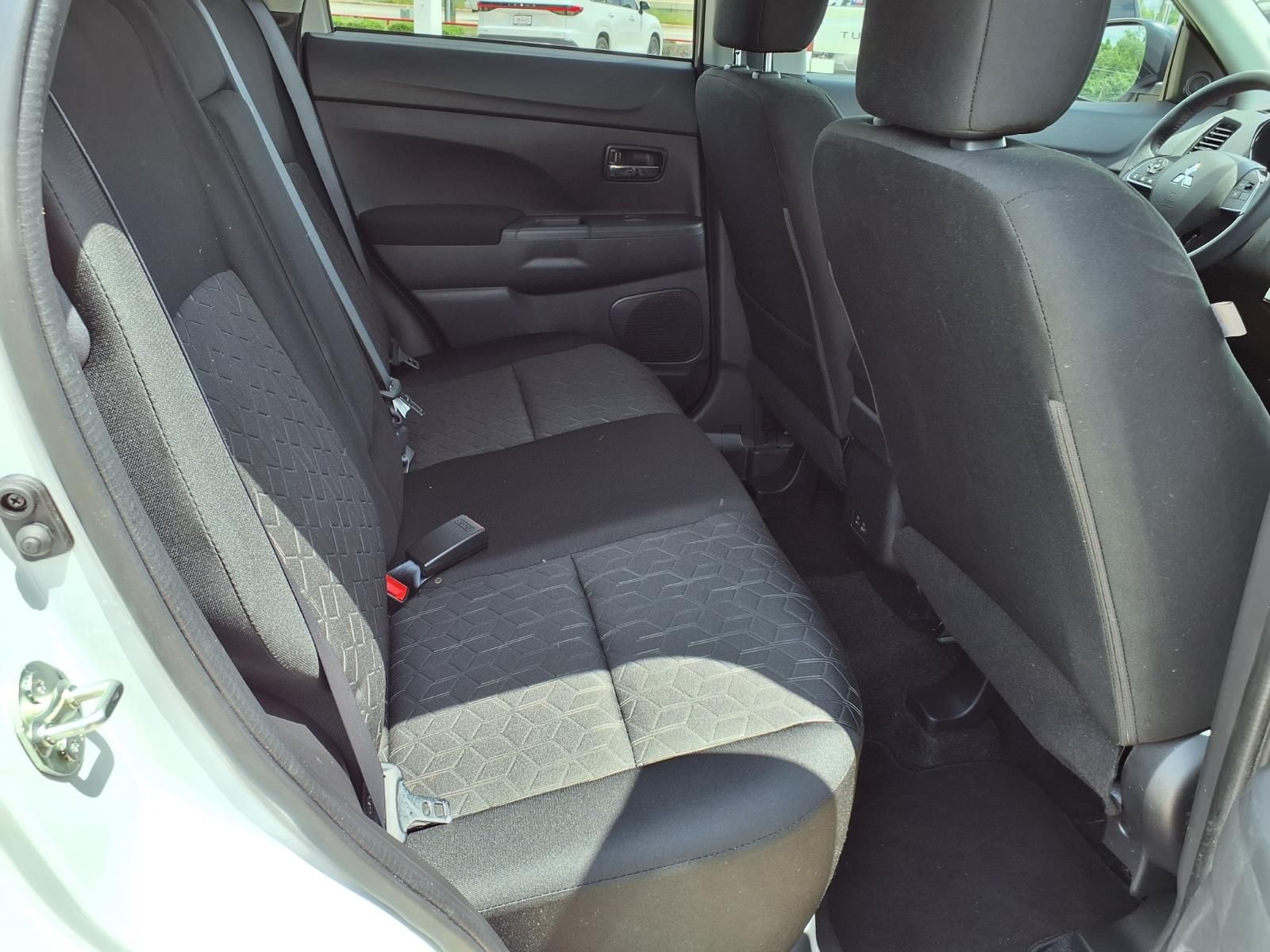 2023 Mitsubishi Outlander Sport 2.0 LE White at Durrett Motor Company