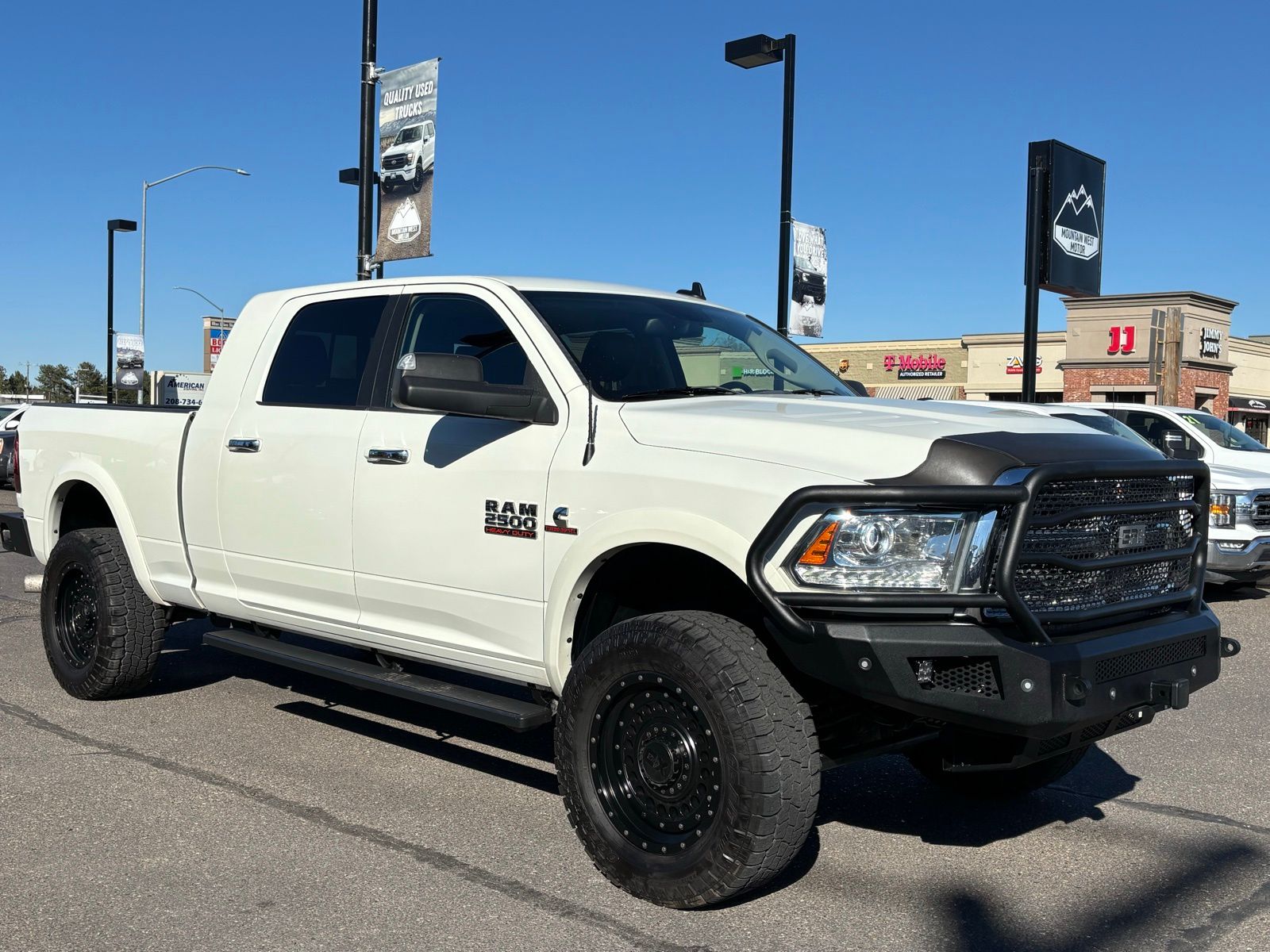 2017 RAM 2500 Laramie Mega Cab 4WD