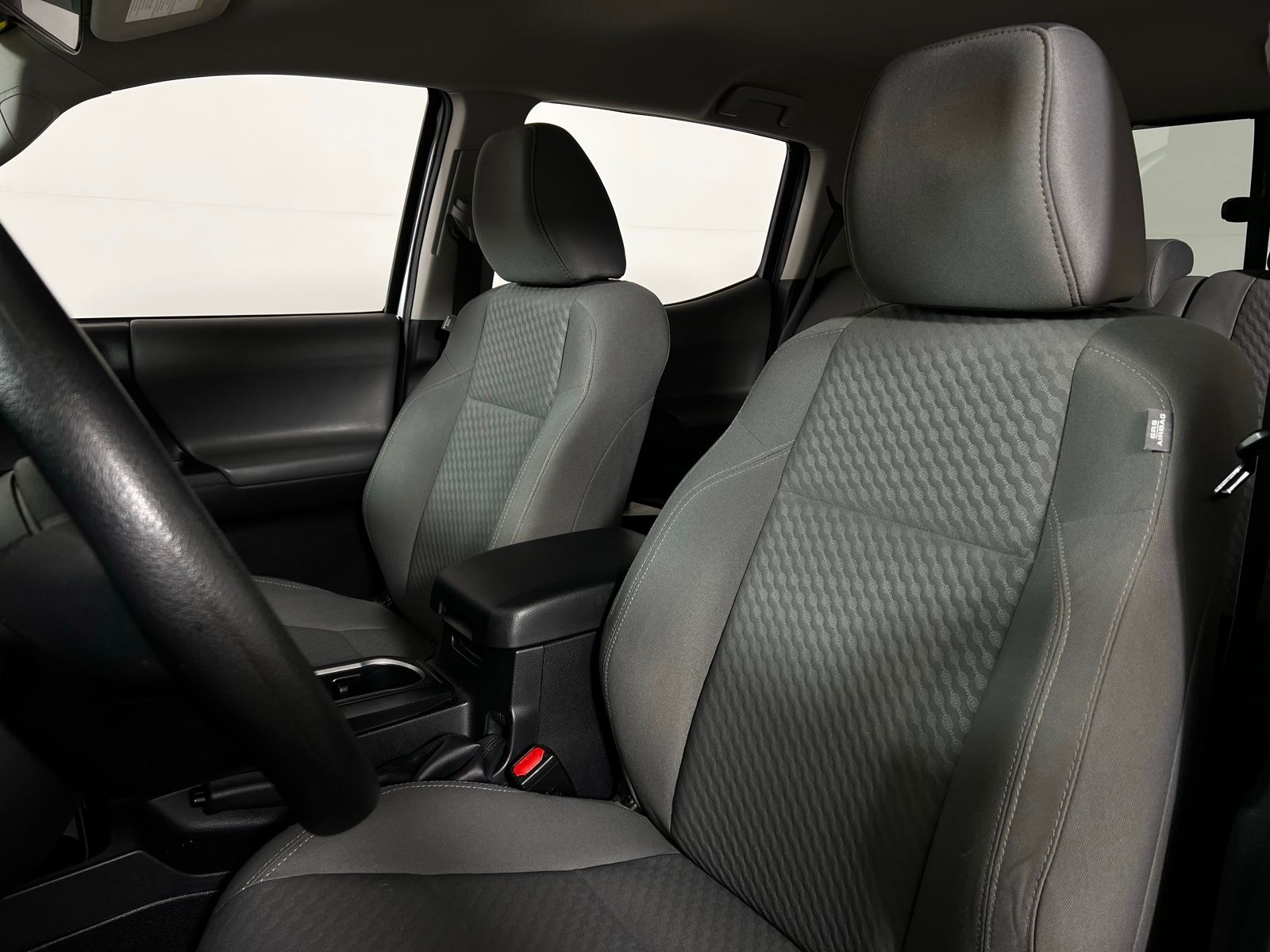 Thumbnail: 2022 Toyota Tacoma - 13