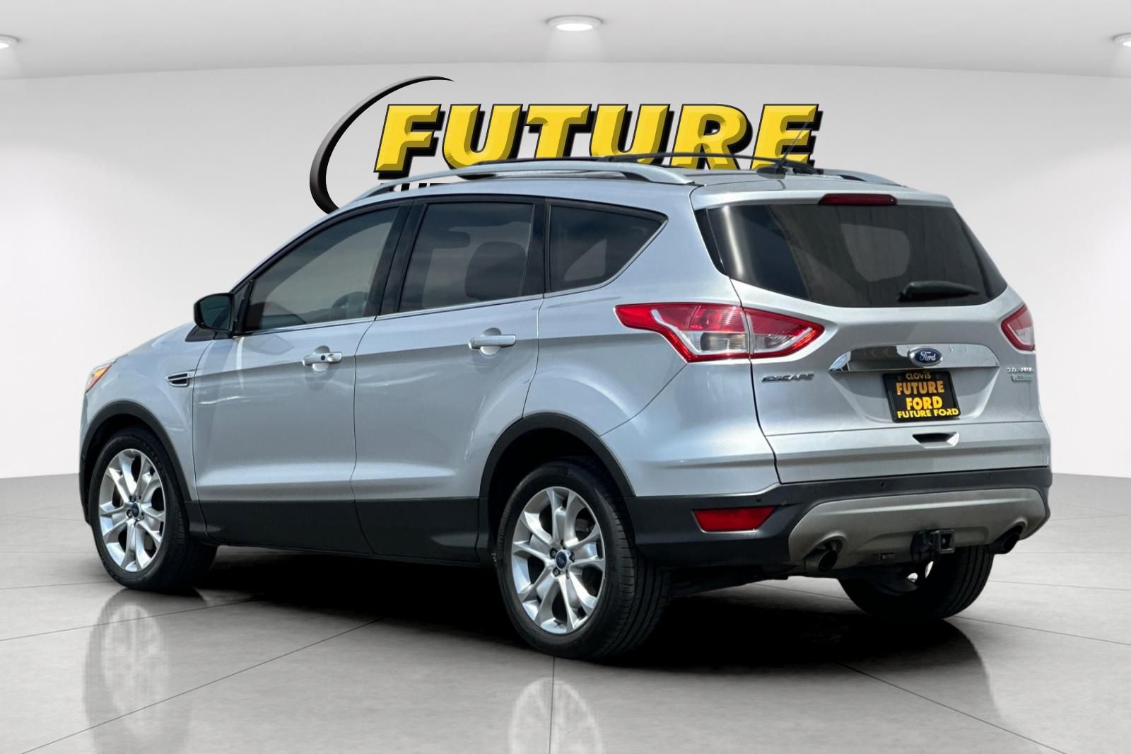 View vehicle photo 5
