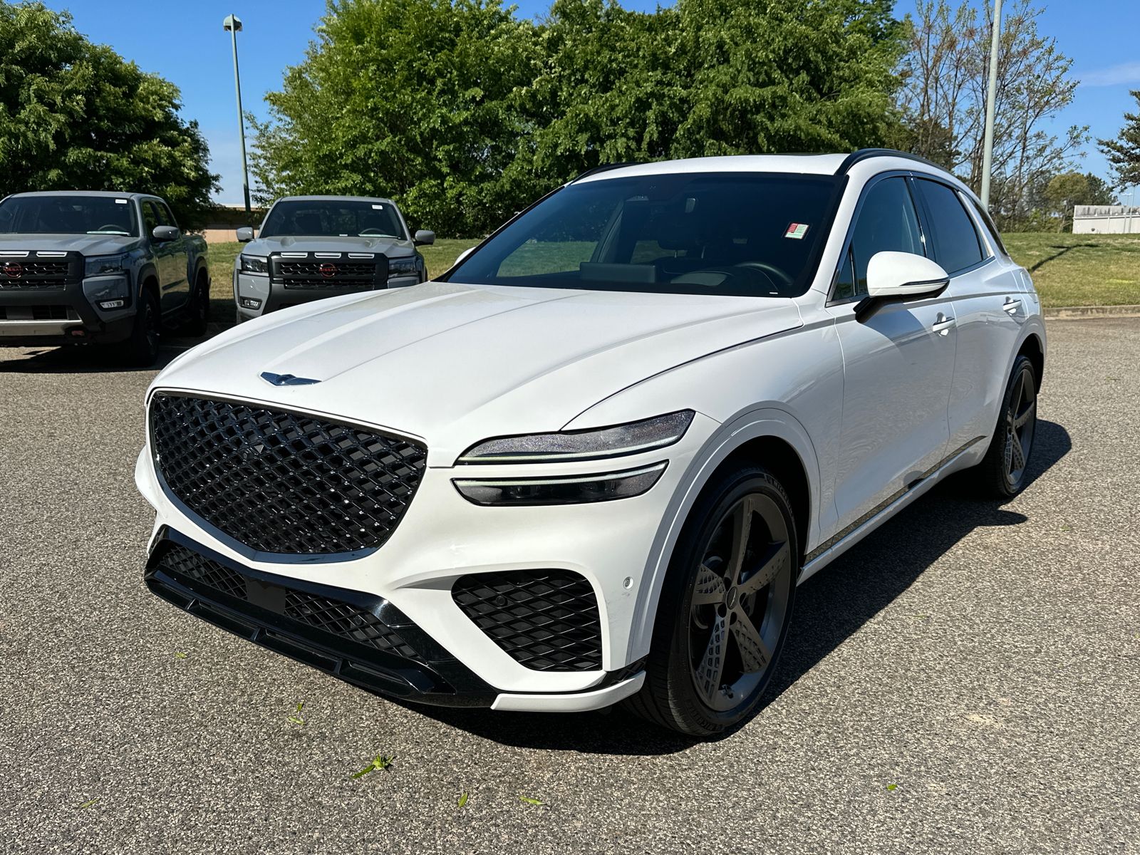 White 2022 Genesis GV70 3.5T Sport AWD SUV / Crossover All-Wheel Drive 8-Speed Automatic