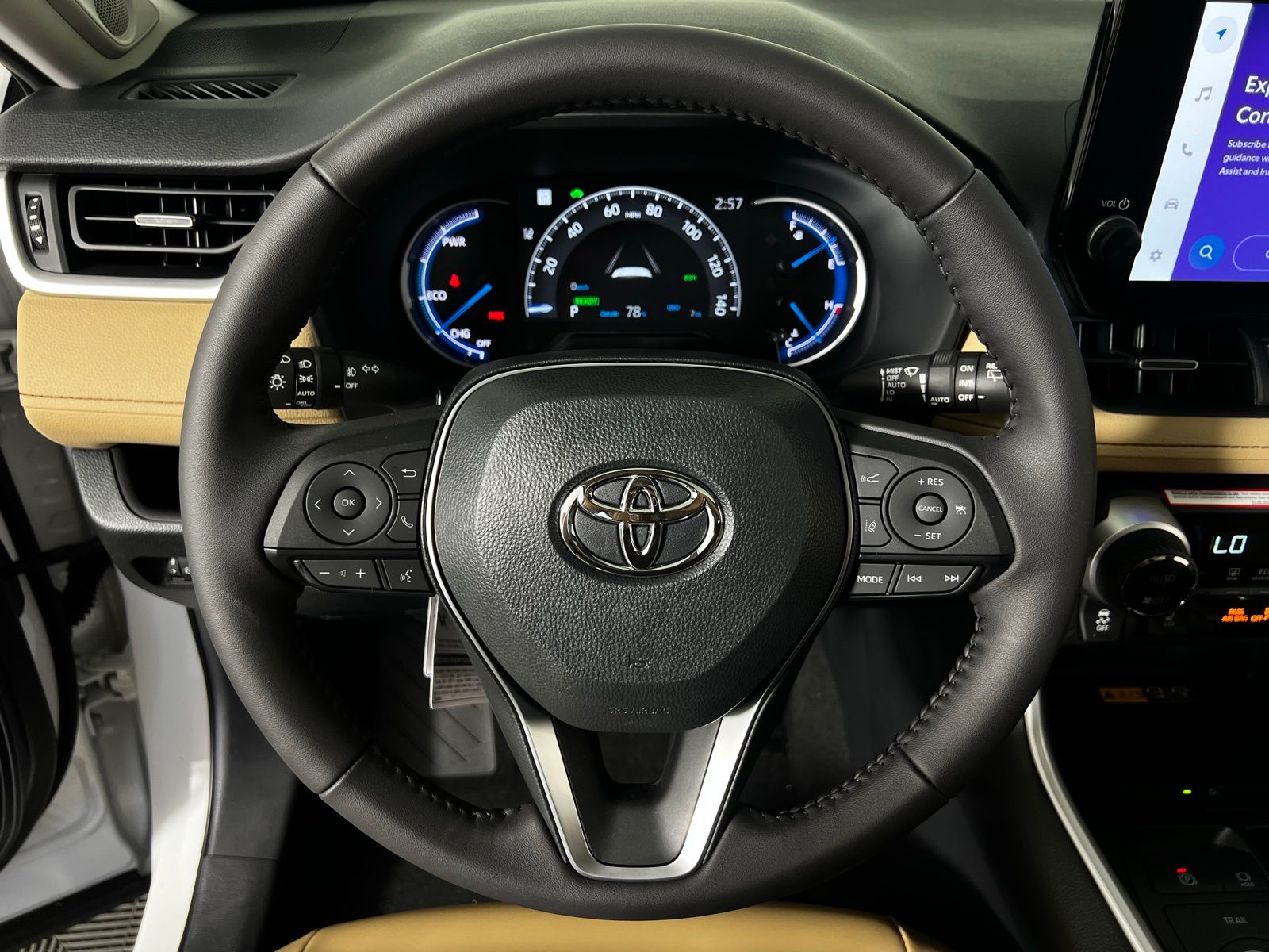 Thumbnail: 2025 Toyota RAV4 - 13