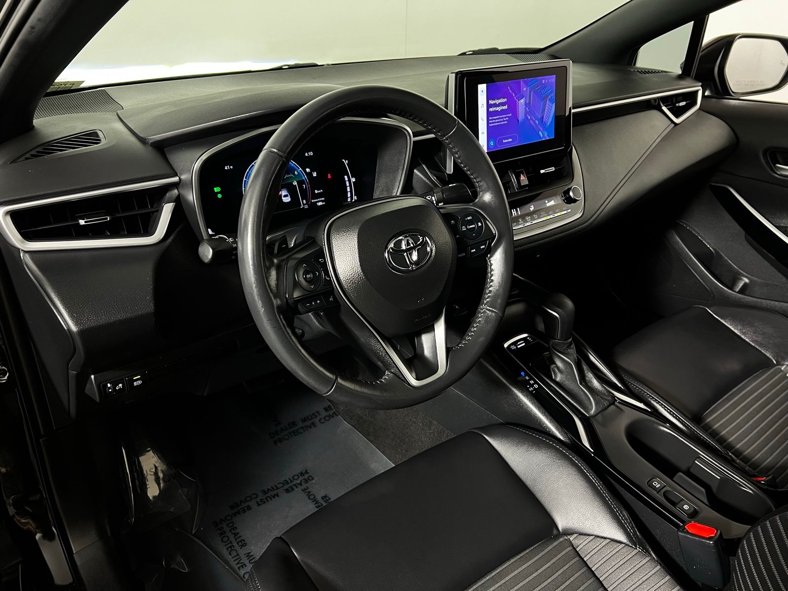 Thumbnail: 2023 Toyota Corolla - 12